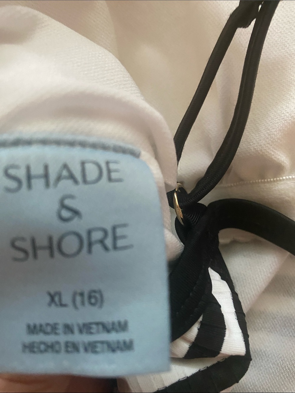 Shade and shore NWT bell/wht one piece swimsuit - Picture 7 of 8